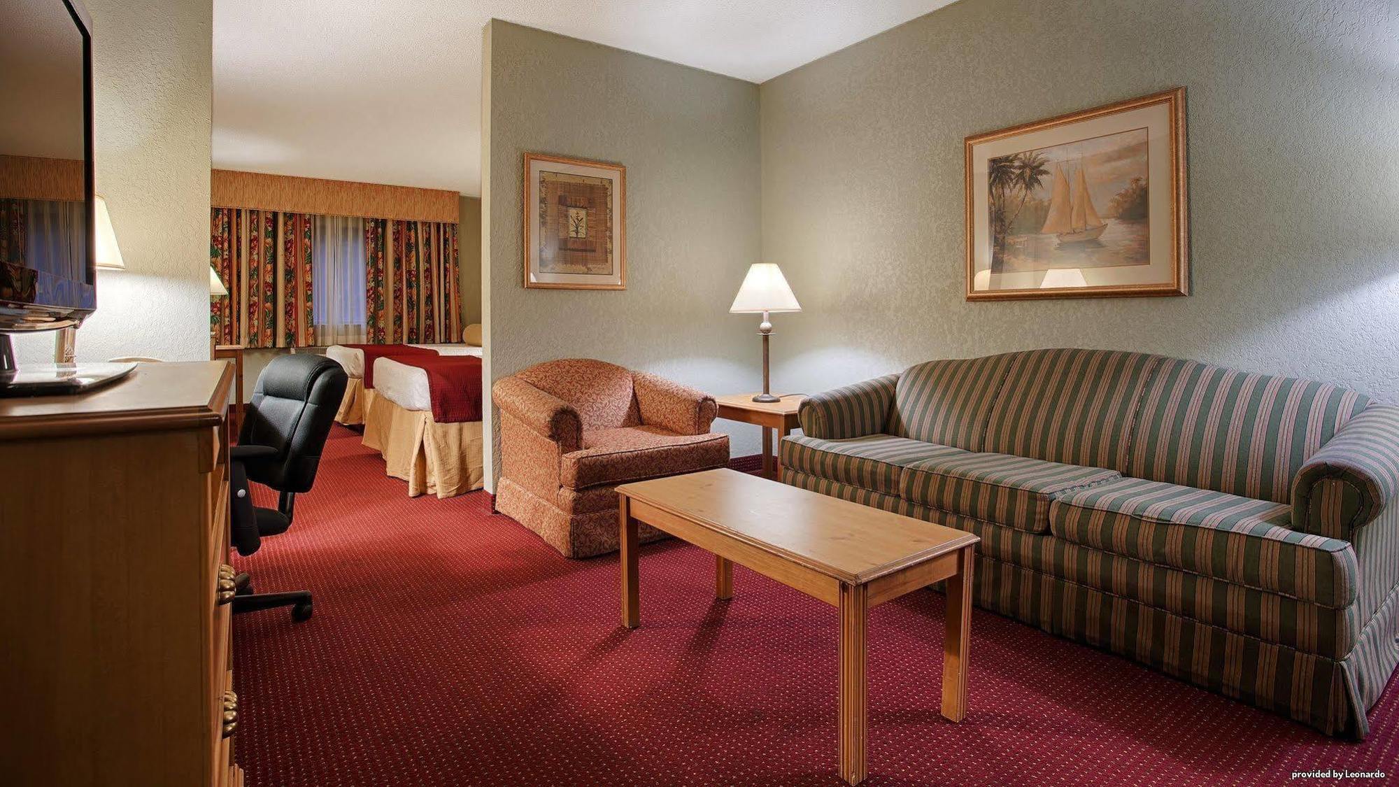 เบสท์ เวสเทิร์น พลัส เซบาสเตียน โฮเต็ล แอนด์ สวีท Hotel ภายนอก รูปภาพ
